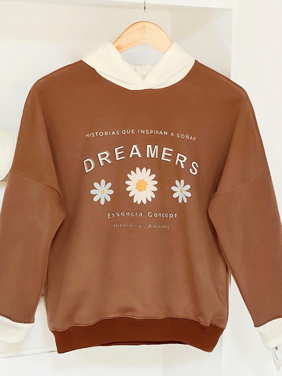 Historias que inspiran a soñar, suéter tipo hoodie