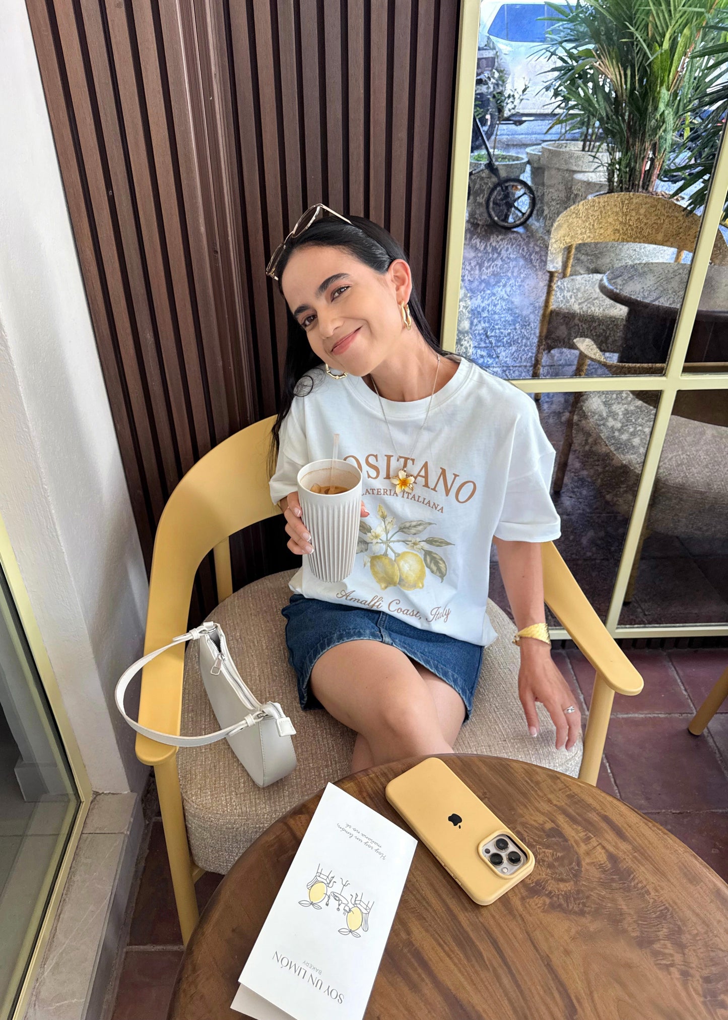 "Positano", blusa tipo t-shirt, para dama, diseño oversize, de edición especial.