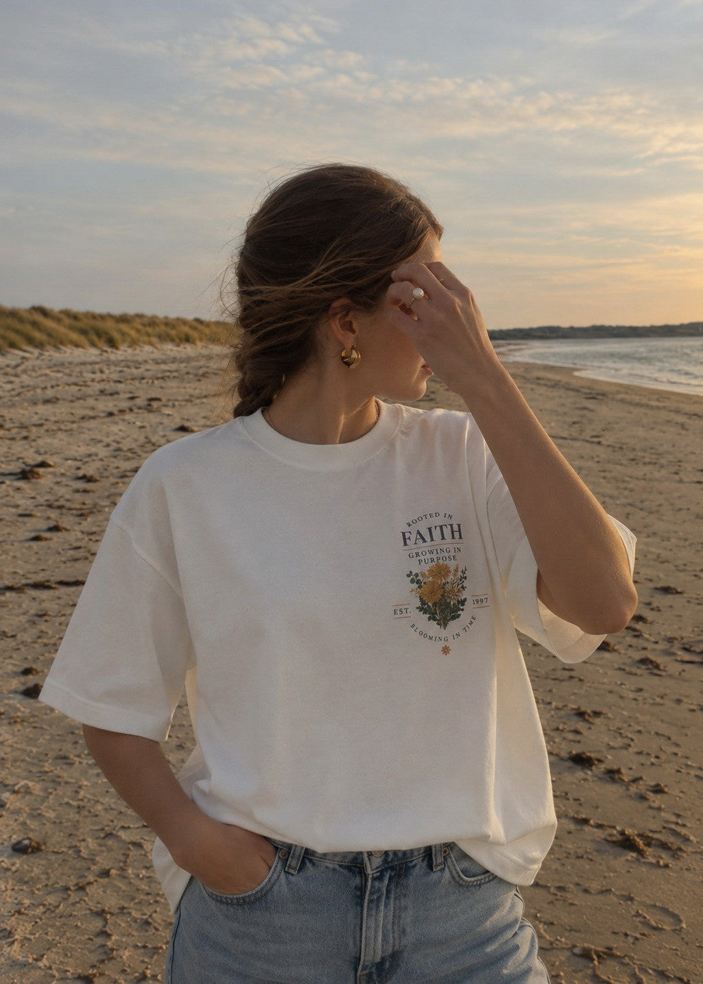 "Growing in purpose", blusa tipo t-shirt, para dama, diseño oversize, de edición especial.