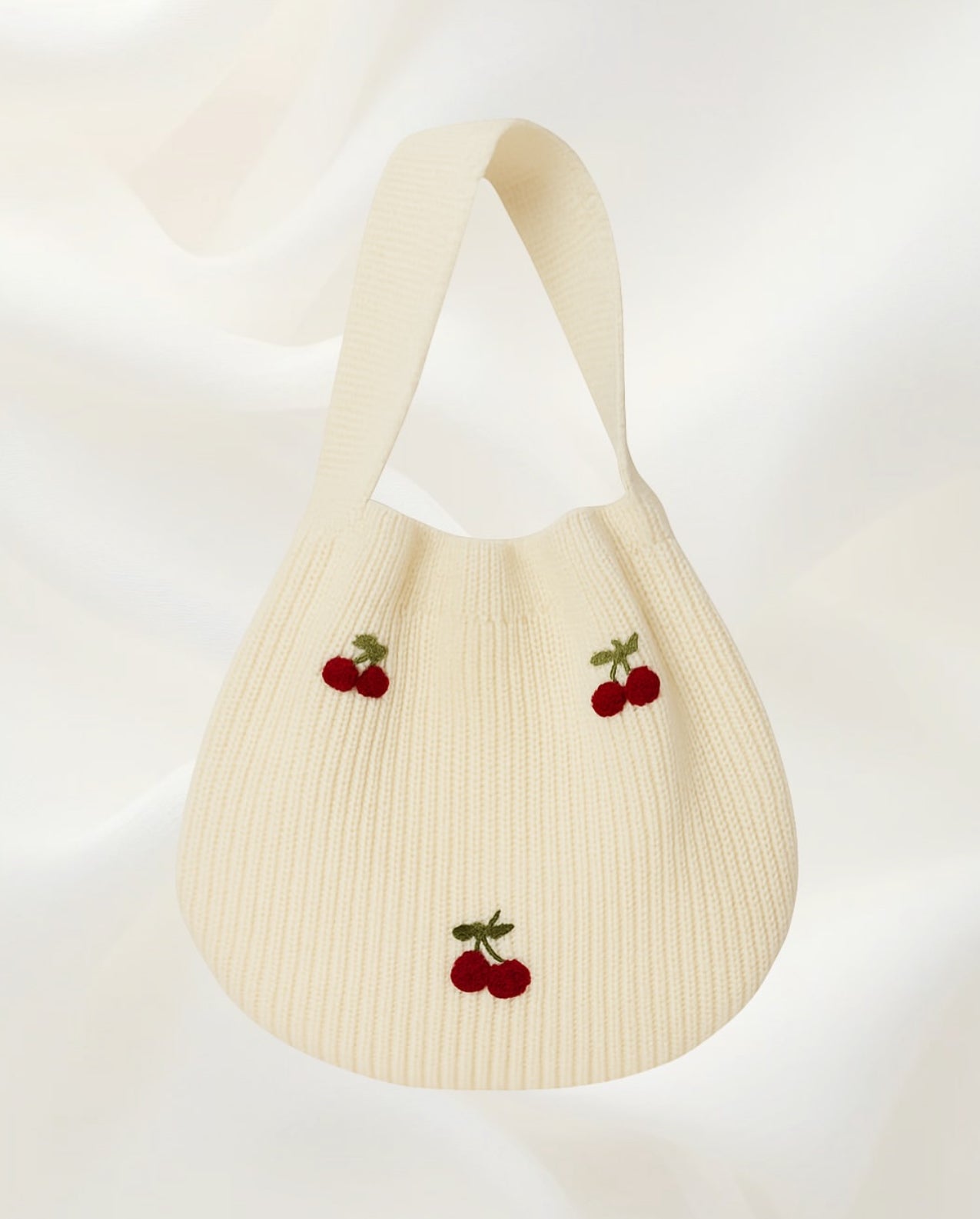 Bolso para dama, especial, de lana, con cerezas bordadas.