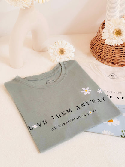 Haz todo con amor. Blusa de algodón tipo T-shirt especial.