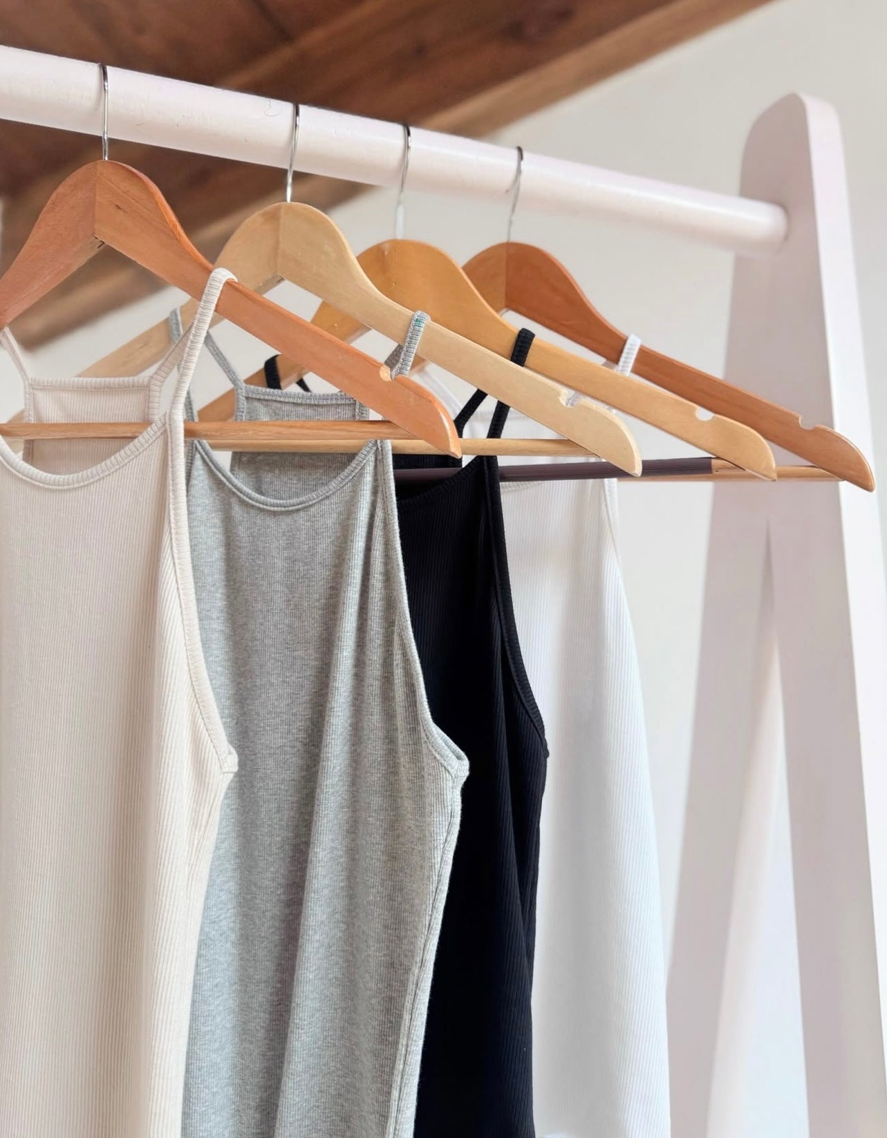 Blusa de algodón, sin mangas, estilo body.