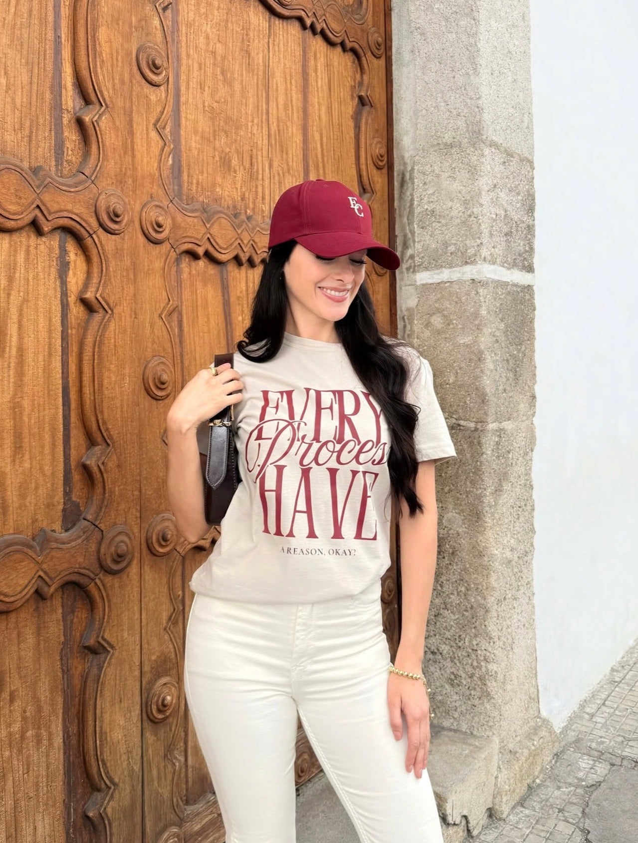 Blusa de dama, tipo T-shirt, llamada cada proceso tiene una razón.