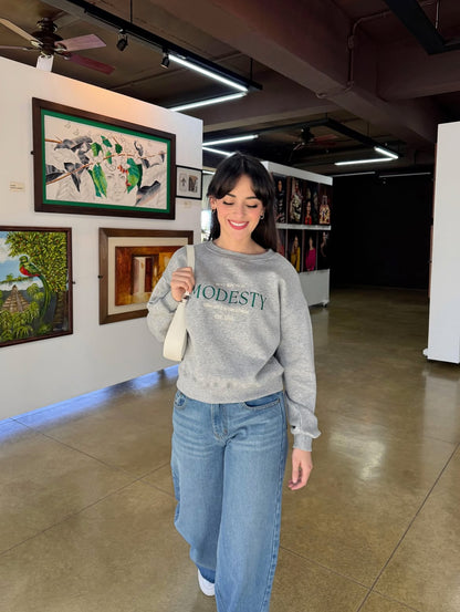 "Modesty", suéter para dama, de edición especial, estilo hoodie.