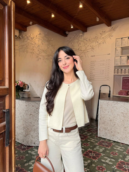 Suéter para dama, diseño especial, abierto, de lana.